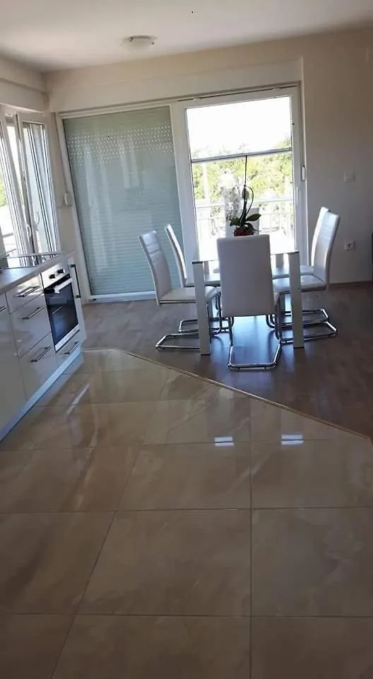 Apartmani Karla Zaton  0*, Zaton (Zadar)
