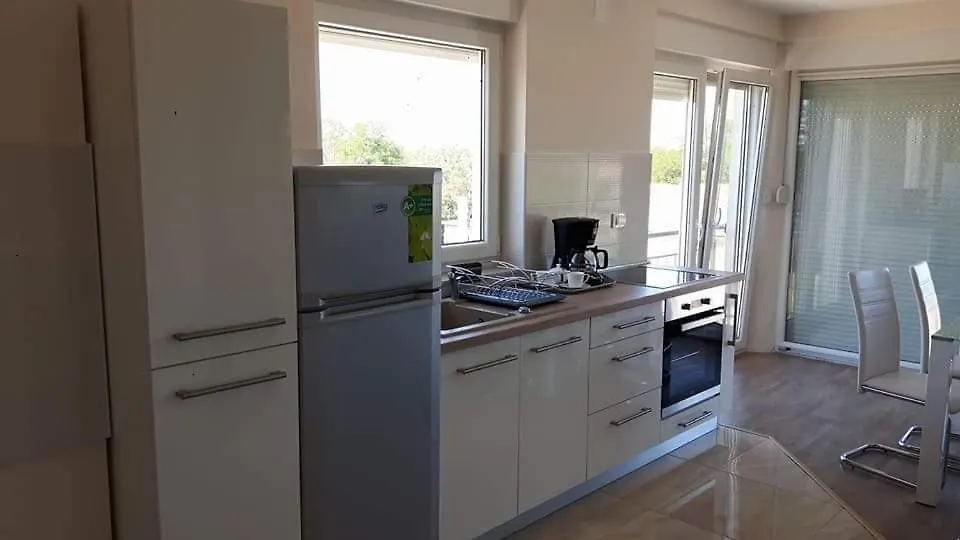 Apartmani Karla Zaton  Zaton (Zadar)